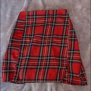 plaid skirt